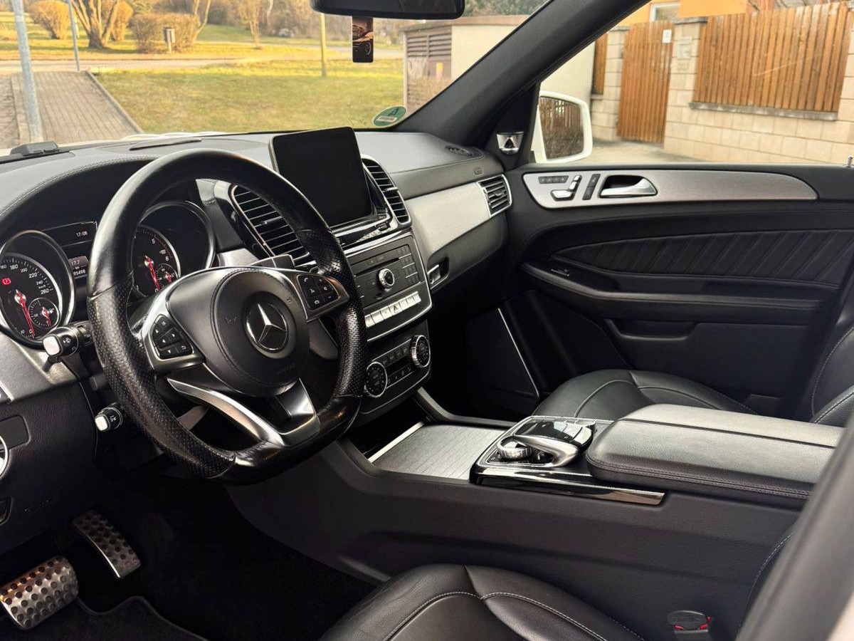 Mercedes-Benz GLS 2021 AMG 5